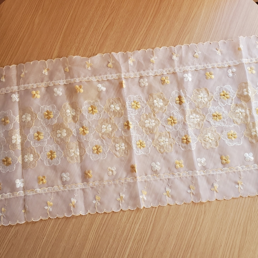 Floral lace table runners‎ fabric craft diy repair